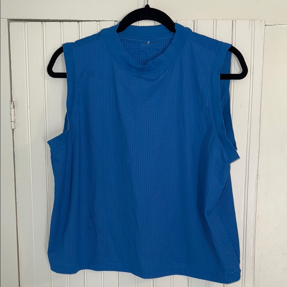 CALIA BY CARRIE UNDERWOOD TANK TOP